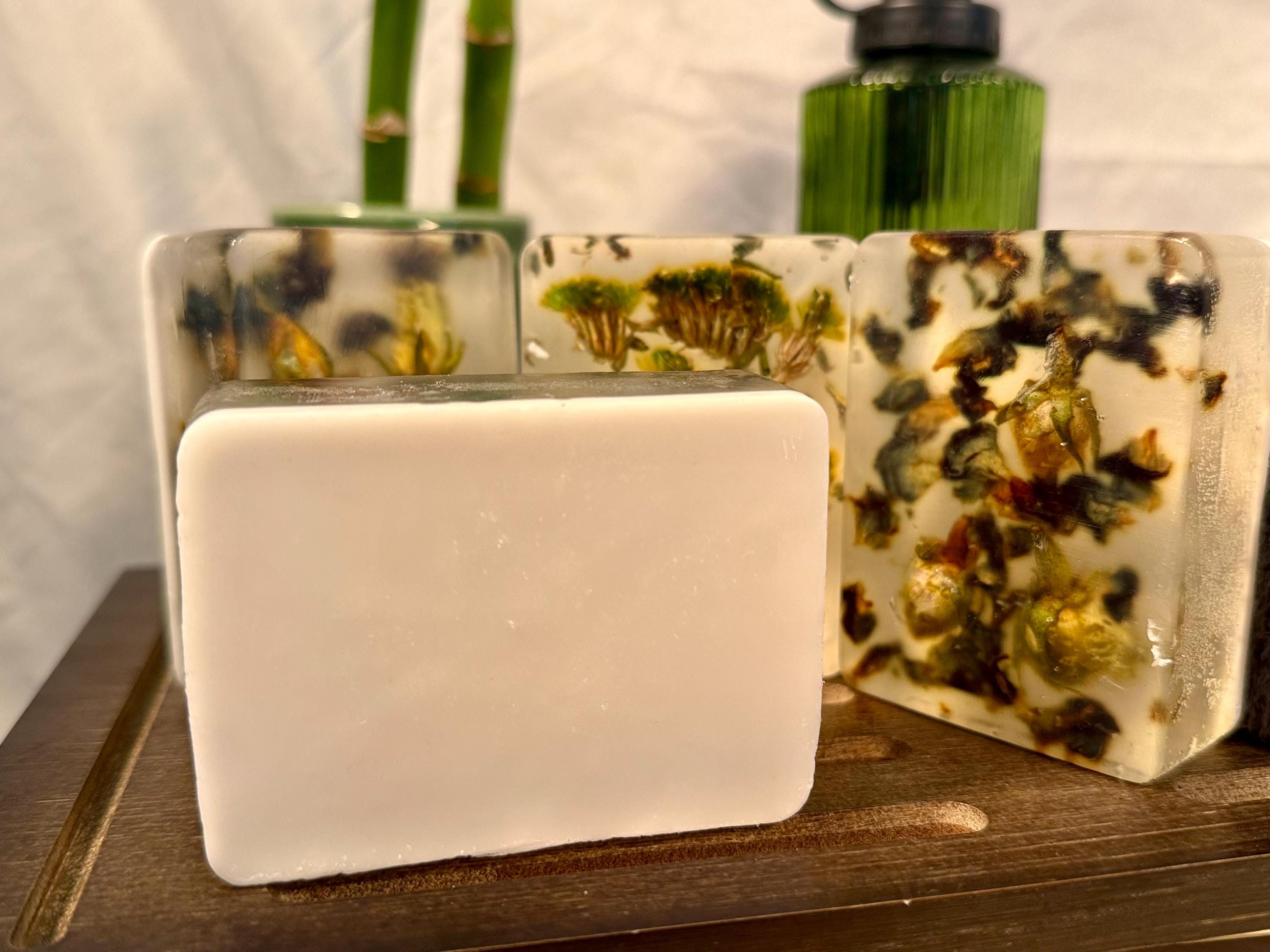 Earth Bloom Bar with Seasonal Flowers