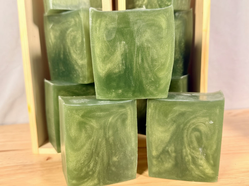 Evergreen Handmade Soap Bar | Peppermint & Eucalyptus