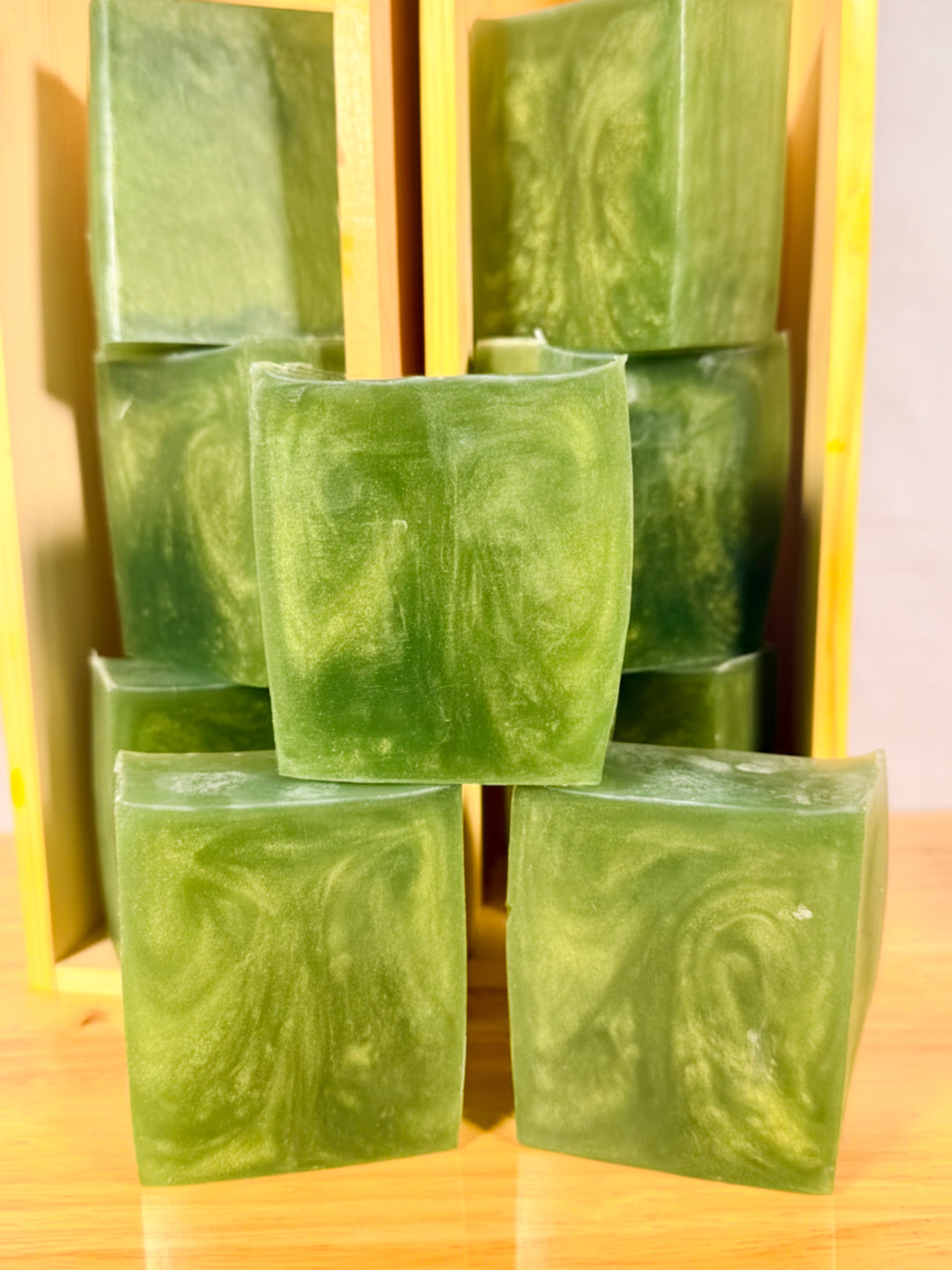 Evergreen Handmade Soap Bar | Peppermint & Eucalyptus